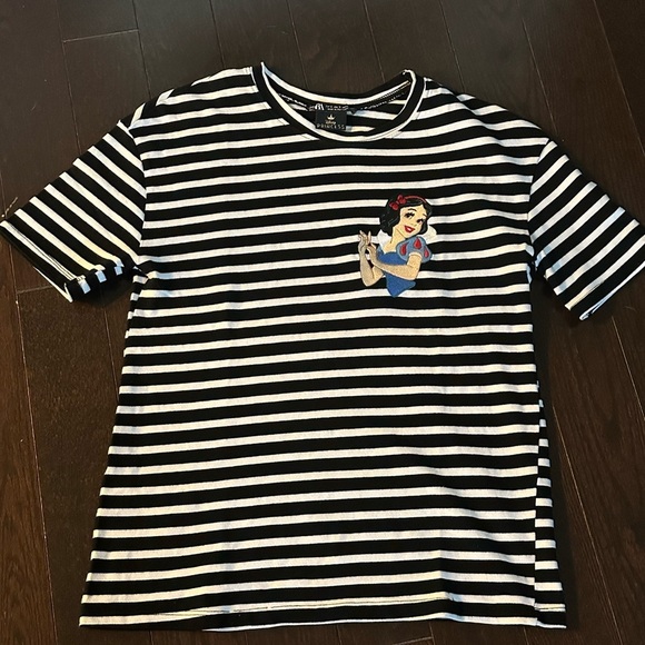 Zara x Disney Princess Black and White Striped T-Shirt Embroidered Snow White - Picture 2 of 6